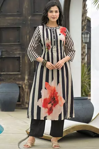 Women Printed Regular Kurta with Trousers