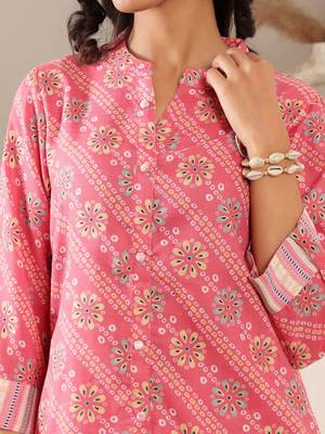 Bandhani Printed Mandarin Collar Straight Kurta With Trouser 4