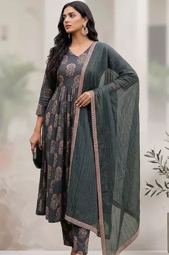 Women Ethnic Motifs Printed Regular Kurta with Trousers & With Dupatta