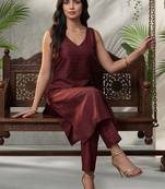 Women Ethnic Motifs Regular Kurta with Trousers