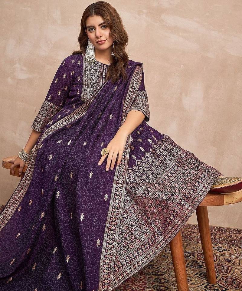 Ethnic Motifs Printed Zari Anarkali Kurta With Trousers And Dupatta