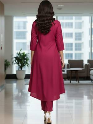 Women Pleated Kurta with Trousers 2