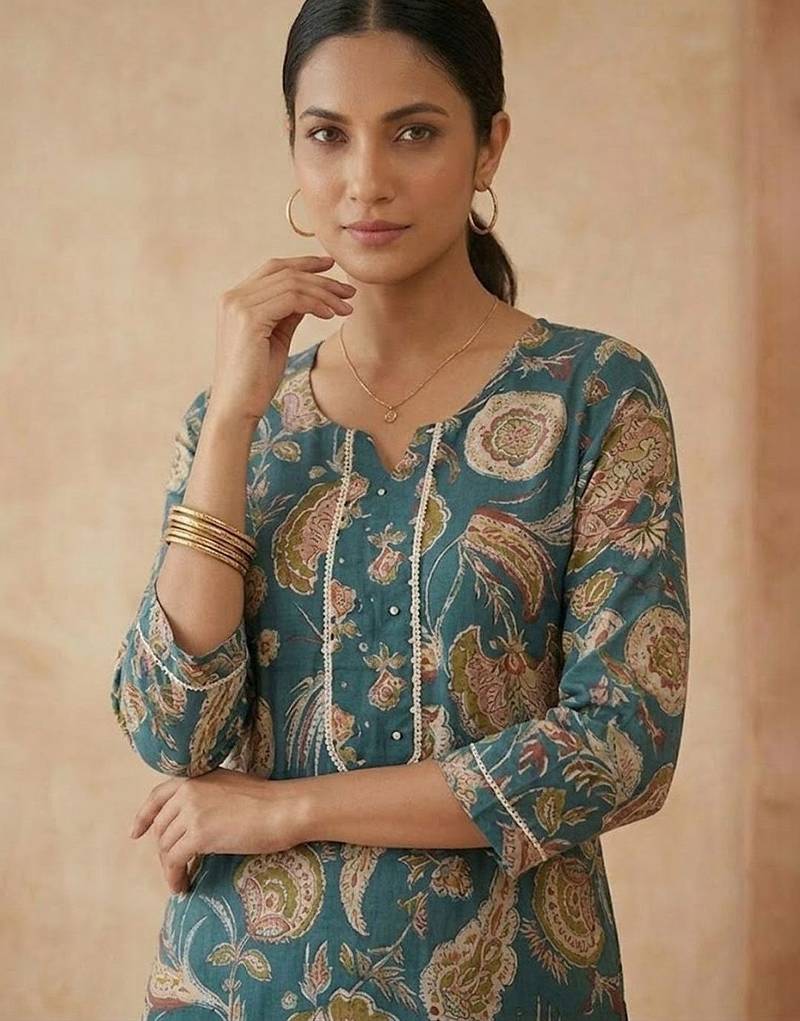 Women Ethnic Motifs Printed Regular Kurta with Trousers & With Dupatta