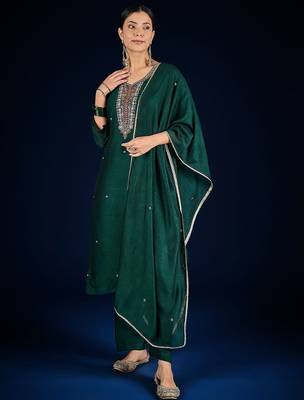 Floral Yoke Design Beads And Stones Kurta With Trousers & Dupatta 1