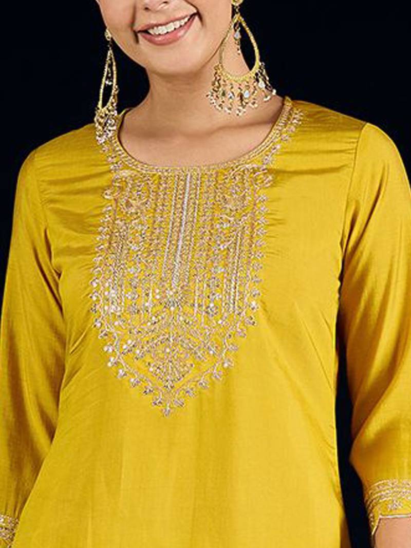 Women Ethnic Motifs Embroidered Kurta with Trousers & Dupatta