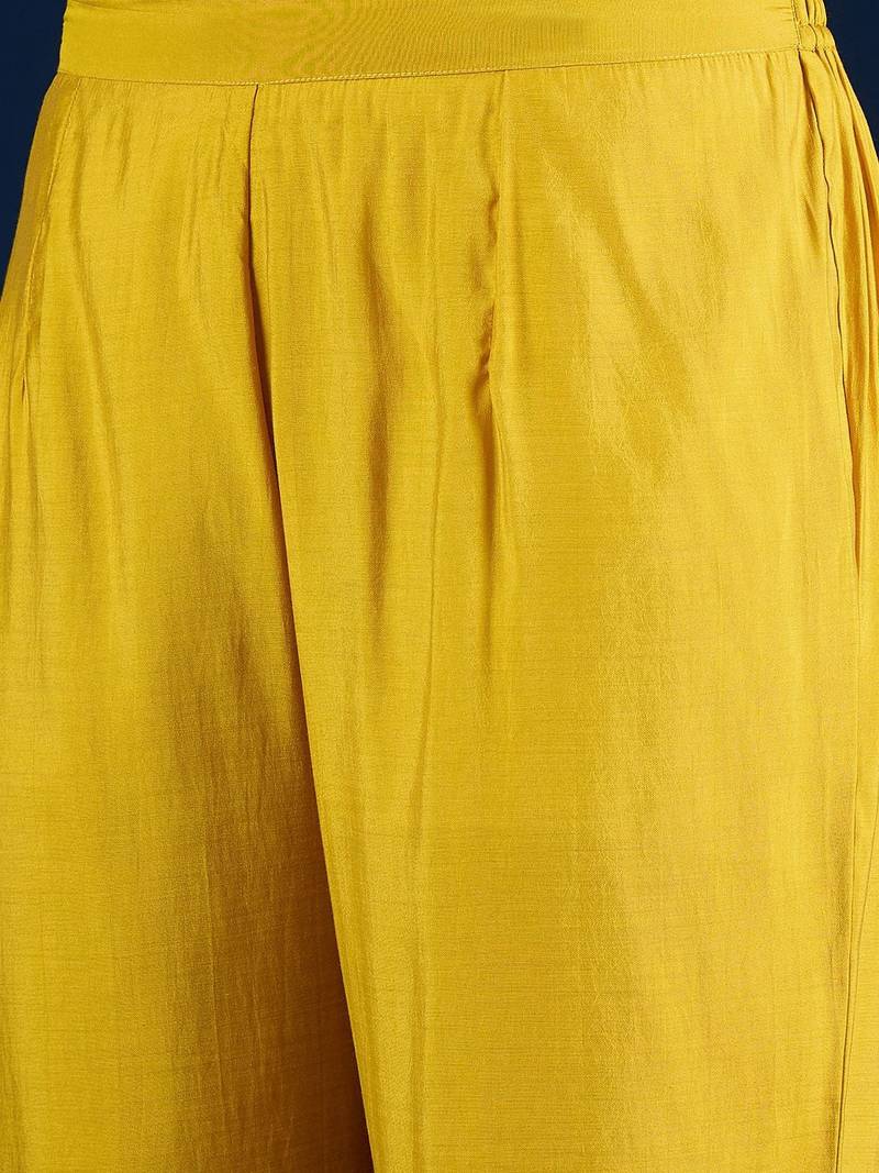 Women Ethnic Motifs Embroidered Kurta with Trousers & Dupatta