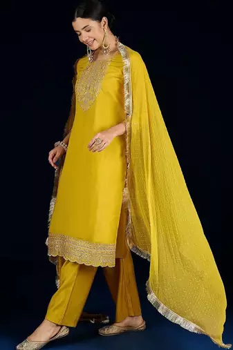 Women Ethnic Motifs Embroidered Kurta with Trousers & Dupatta
