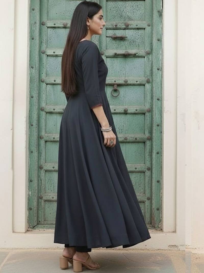 Women Regular Kurta with Trousers & With Dupatta