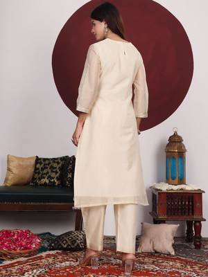 Cream-Coloured Floral Embroidered Sequined Kurta With Palazzos & Dupatta 5