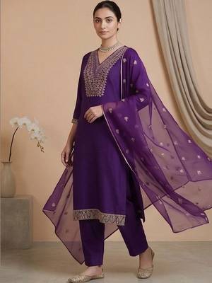 Women Ethnic Motifs Embroidered Regular Thread Work Kurta with Trousers & With Dupatta 1
