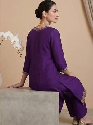 Women Ethnic Motifs Embroidered Regular Thread Work Kurta with Trousers & With Dupatta 3