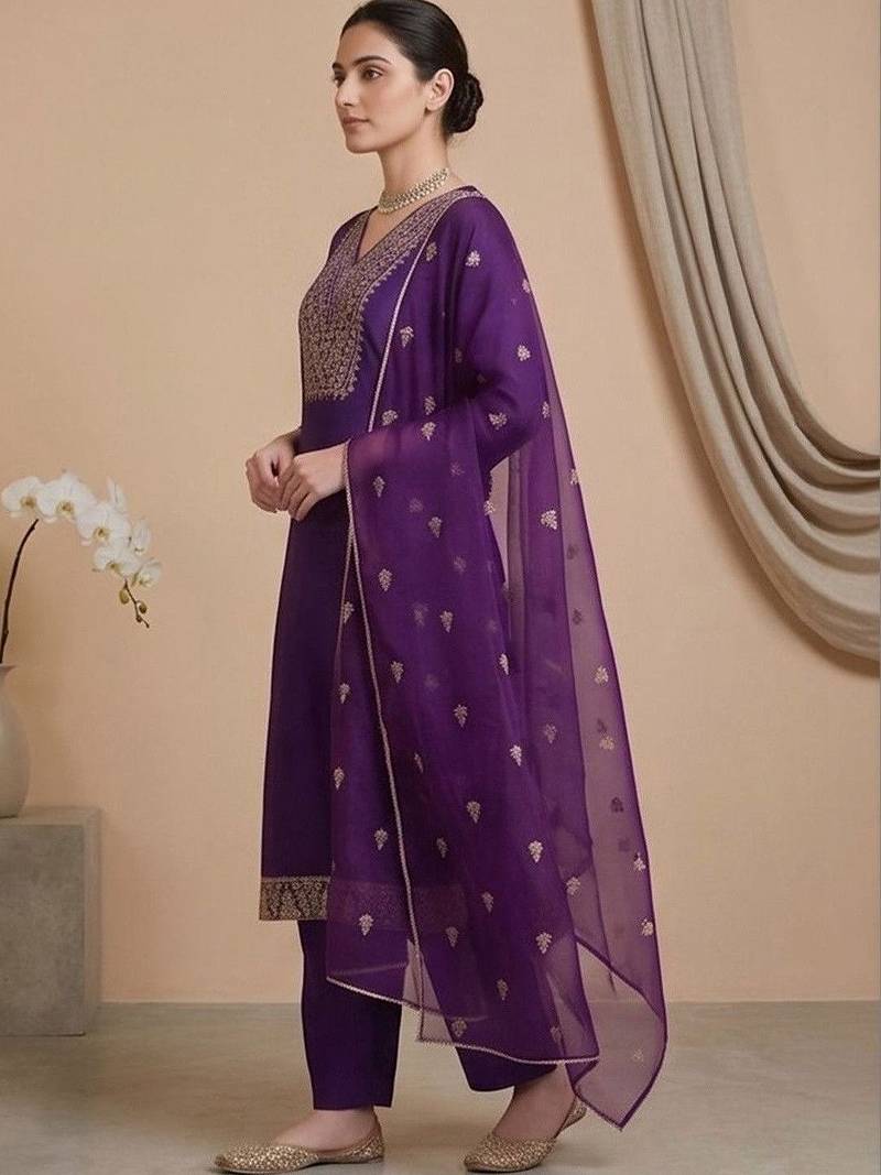 Women Ethnic Motifs Embroidered Regular Thread Work Kurta with Trousers & With Dupatta