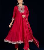 Women Yoke Design Regular Kurta with Trousers & Dupatta