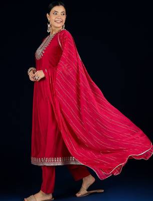 Women Yoke Design Regular Kurta with Trousers & Dupatta 5