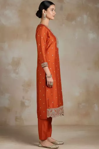 Women Ethnic Motifs Embroidered Regular Thread Work Kurta with Trousers & With Dupatta