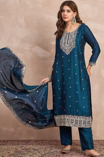 Women Ethnic Motifs Embroidered Kurta with Trousers & Dupatta