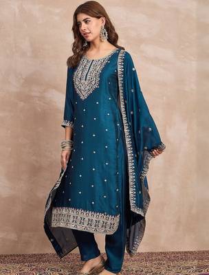 Women Ethnic Motifs Embroidered Kurta with Trousers & Dupatta 5