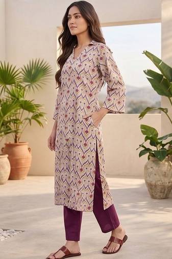 Women Ethnic Motifs Printed Regular Kurta with Trousers