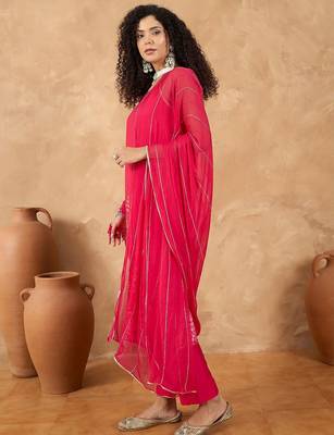Women Spaghetti Tie Up Strap Floral Kurta with Trousers & Dupatta 5