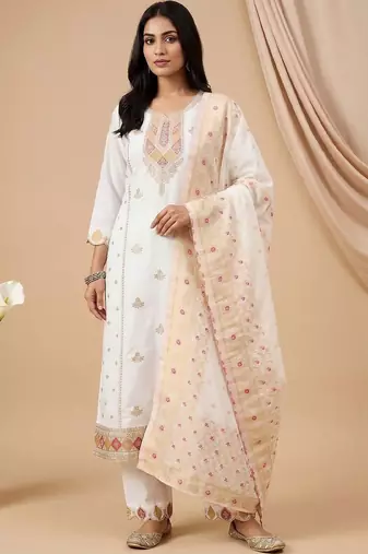Women Ethnic Motifs Embroidered Regular Thread Work Kurta with Trousers & With Dupatta
