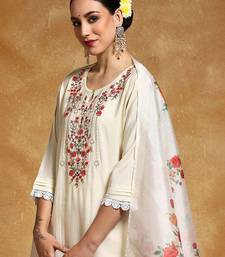 Women Floral Yoke Design Regular Thread Work Kurta with Trousers & With Dupatta