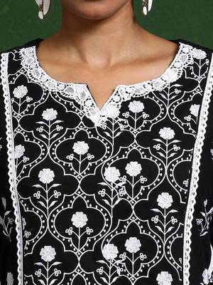 Women Floral Embroidered Regular Chikankari Pure Cotton Kurta with Trousers & With Dupatta 2