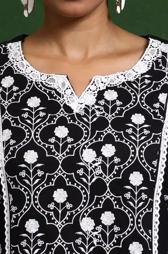 Women Floral Embroidered Regular Chikankari Pure Cotton Kurta with Trousers & With Dupatta