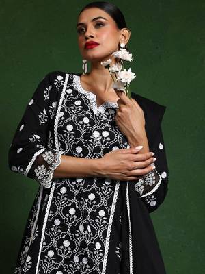 Women Floral Embroidered Regular Chikankari Pure Cotton Kurta with Trousers & With Dupatta 6