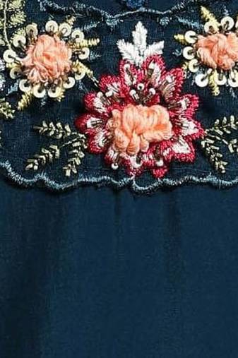 Women Floral Embroidered Regular Thread Work Pure Cotton Kurta with Trousers & With Dupatta