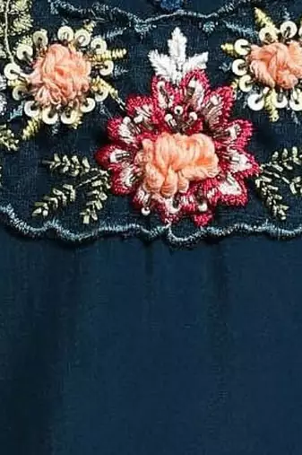 Women Floral Embroidered Regular Thread Work Pure Cotton Kurta with Trousers & With Dupatta