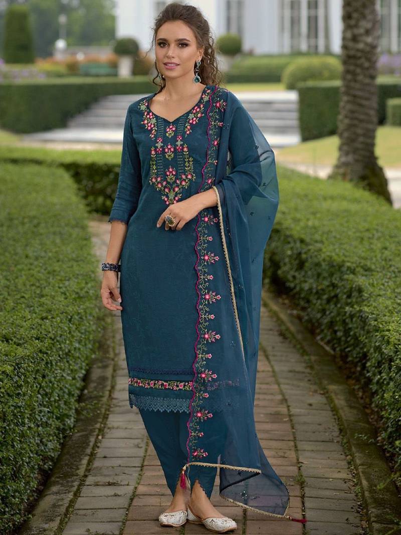 Floral Yoke Design V-Neck Thread Work Straight Kurta With Dhoti & Dupatta