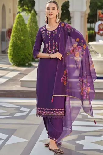 Floral Embroidered Thread Work Straight Kurta With Trousers And Dupatta