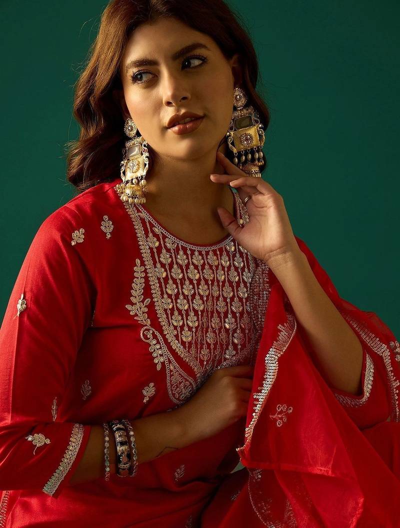 Ethnic Motifs Embroidered Zari Kurta With Sharara & Dupatta
