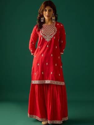 Ethnic Motifs Embroidered Zari Kurta With Sharara & Dupatta 5