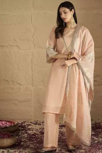 Women Solid Kurta with Palazzo & Dupatta