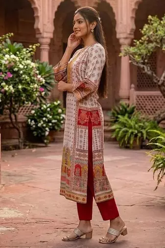 Women Ethnic Motifs Printed Regular Gotta Patti Chanderi Silk Kurta with Trousers