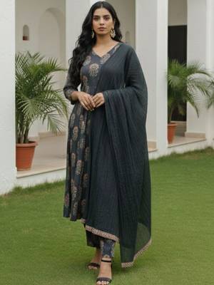 Women Ethnic Motifs Printed Regular Kurta with Trousers & With Dupatta 1