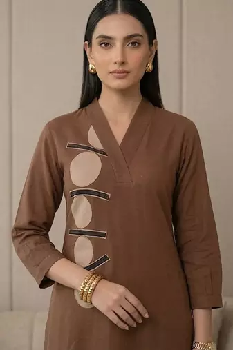 Women Ethnic Motifs Regular Kurta with Trousers