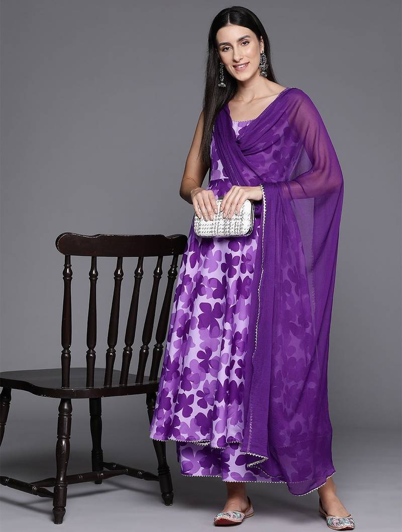 Women Floral Printed Empire Silk Crepe Kurta with Trousers & Dupatta