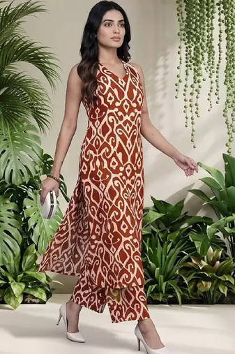 Women Ethnic Motifs Printed Regular Pure Cotton Kurta with Trousers