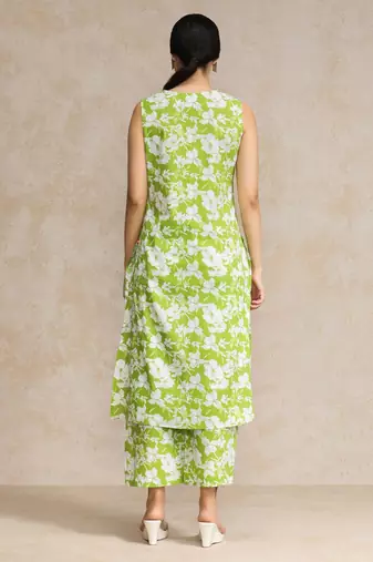 Women Floral Printed Regular Pure Cotton Kurta with Trousers
