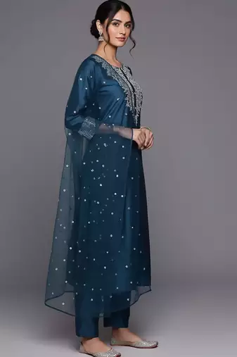 Women Embroidered Regular Chanderi Silk Kurta with Trousers & With Dupatta
