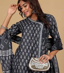 Floral Printed V-Neck Angrakha Straight Kurta With Salwar And Dupatta