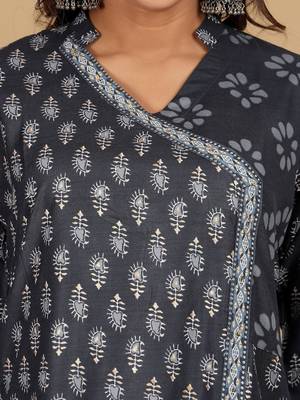 Floral Printed V-Neck Angrakha Straight Kurta With Salwar And Dupatta 3