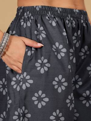 Floral Printed V-Neck Angrakha Straight Kurta With Salwar And Dupatta 4