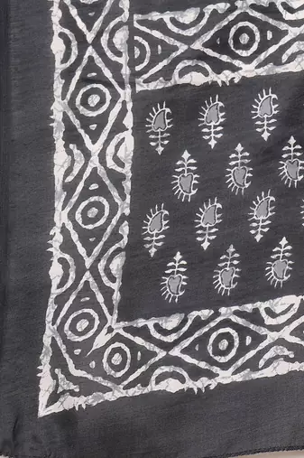 Floral Printed V-Neck Angrakha Straight Kurta With Salwar And Dupatta
