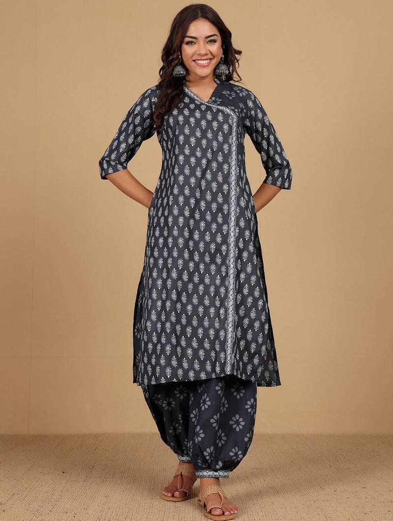 Floral Printed V-Neck Angrakha Straight Kurta With Salwar And Dupatta