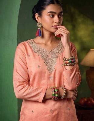 Women Ethnic Motifs Embroidered Regular Thread Work Kurta with Trousers & With Dupatta 5