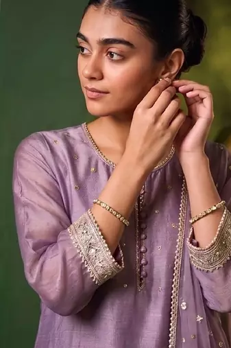 Women Regular Kurta with Palazzos & With Dupatta
