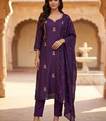 Women Ethnic Motifs Embroidered Regular Thread Work Kurta with Trousers & With Dupatta